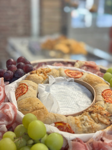 Camembread met charcuterie feestfolder (kopie)